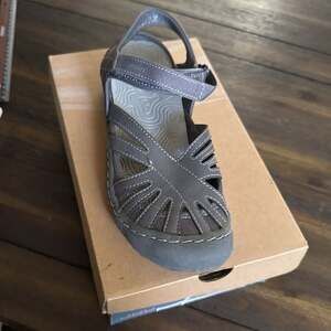 Jambu JSport Womens Mary Jane Shoe Gray Comfort Cute Sz 9